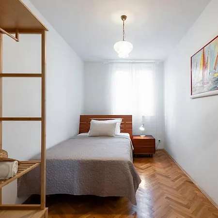Klario - Sea View Terrace & Free Parking Apartment Dubrovnik